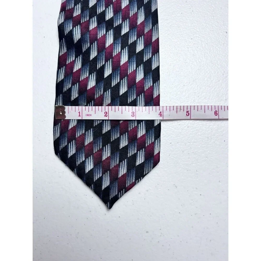 Louis Roth Geometric Tie‎ 100 % Silk Blue Red 4” Wide